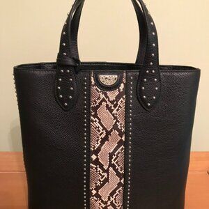 NWOT Brighton black leather purse with inset pattern